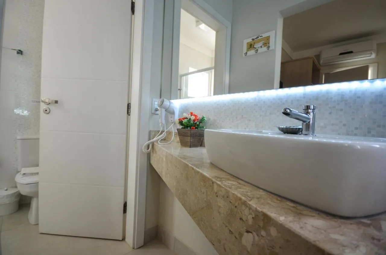 Bed and Breakfast Pousada Retiro Das Ilhas Bombinhas