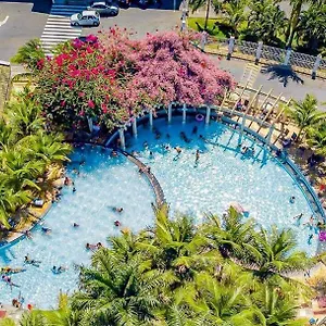 Lacqua Diroma - ótimas Suítes - Park Aquático 24h - Piscina De Ondas , Com Roupa De Cama E Banho Apart-hotel Caldas Novas